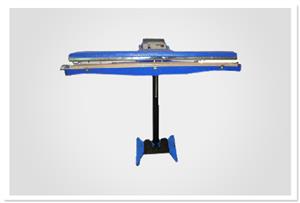 > </div>
<div class=